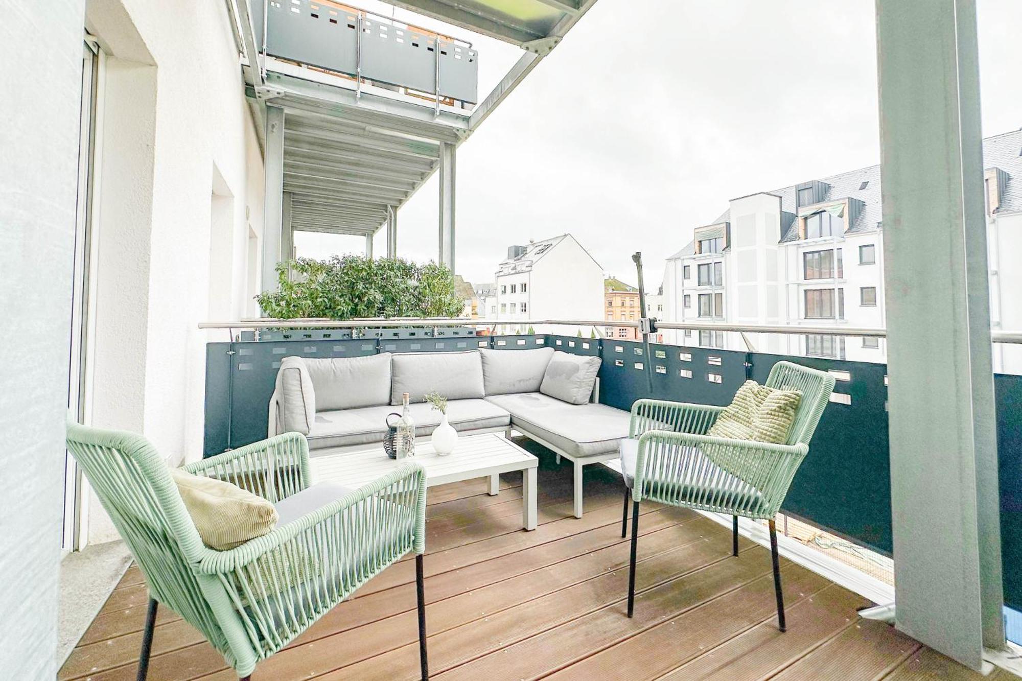 Modernes Trierer Cityloft Mit Grossem Balkon Exterior foto